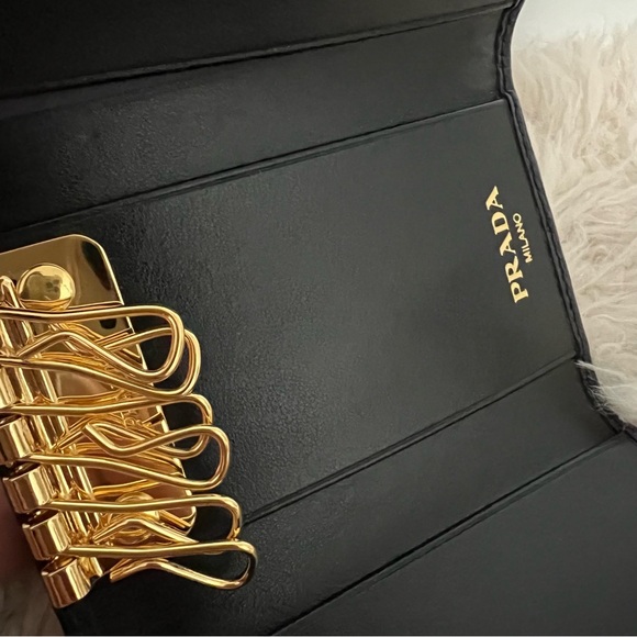 Prada Key Holder - Picture 3 of 6